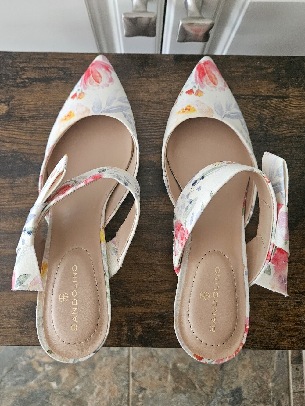 Bandolino Millie White Floral Pointed Toe Bow Strap Kitten Heels Mules Coquette - Picture 5 of 6
